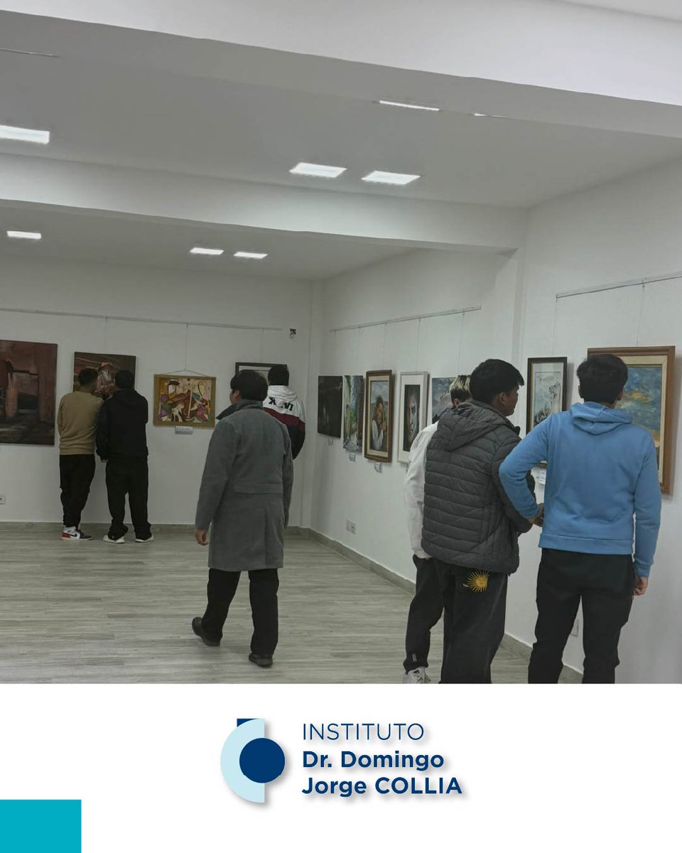 InstitutoCollia's tweet photo. Estudiantes de la E.S. N.° 28 Héctor Oesterheld y de 4.º año de la E.S. N.° 8 Nuestra Señora de Luján visitaron la 2.ª Muestra Colectiva de Artes Visuales del Instituto Collia.

Una experiencia que unió arte, educación y aprendizaje.

#InstitutoCollia #Arte #Educación https://t.co/RqYOqlyHSc