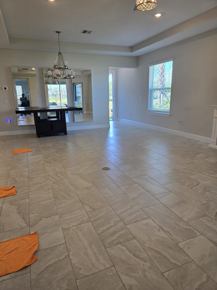 BatzTileRenov's tweet photo. Whether it's a single room or a full renovation, Batz Tile Renovation LLC delivers professional tile services with outstanding attention to detail.

📞 941-592-3045

#ProfessionalTile #TileRemodel #HomeProjects #ConstructionLife #CustomTile #TileDesign #HomeImprovement https://t.co/wbk2DvtBED