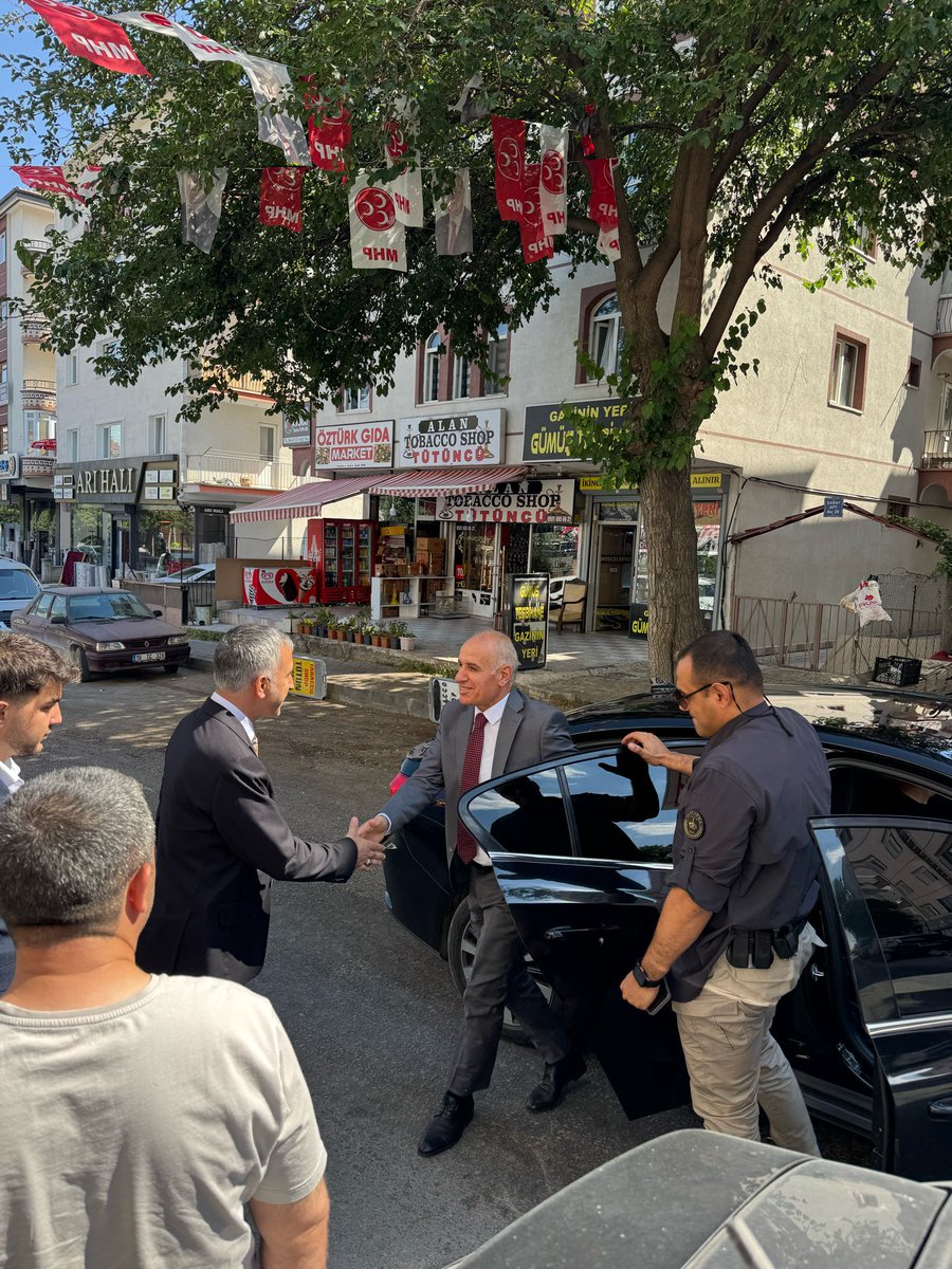 mhpsincan06's tweet photo. Sincan Kaymakamımız Sayın Levent Kılıç, İlçe Başkanlığımızı ziyaret etti.

Nazik ziyaretleri ve hoş sohbetleri dolayısıyla Sayın Kaymakamımıza teşekkür ediyoruz. https://t.co/oNIYeAfcHj