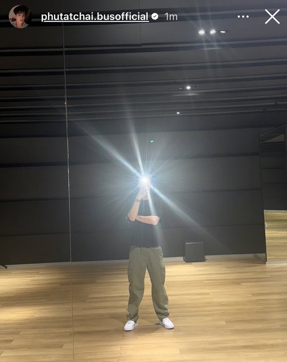 kimjongaa's tweet photo. ตามประสาเจนซีมาก งดเรียกลุง1วัน https://t.co/p08hVme3uz