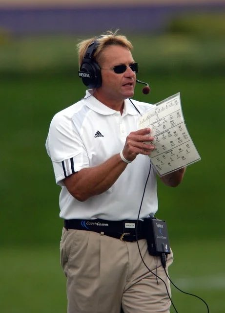 WildcatReport's tweet photo. It was 20 years ago today we lost Randy Walker. 

Take a moment today to remember the former Northwestern head coach, who died of an apparent heart attack on June 29, 2006, at age 52. https://t.co/2a2jcKsmq5