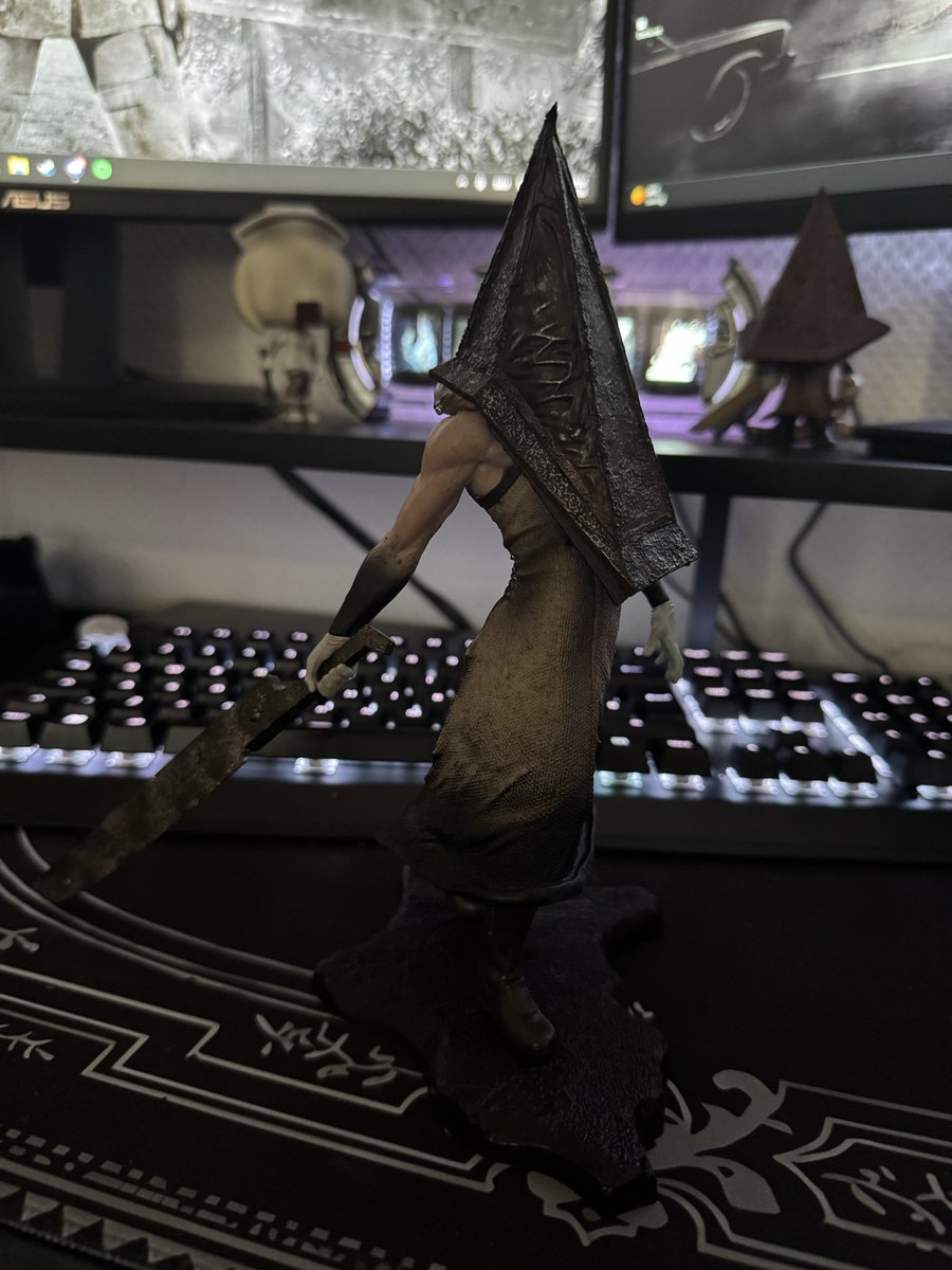 Nyuthulhu's tweet photo. https://t.co/R21H2l0WSo
