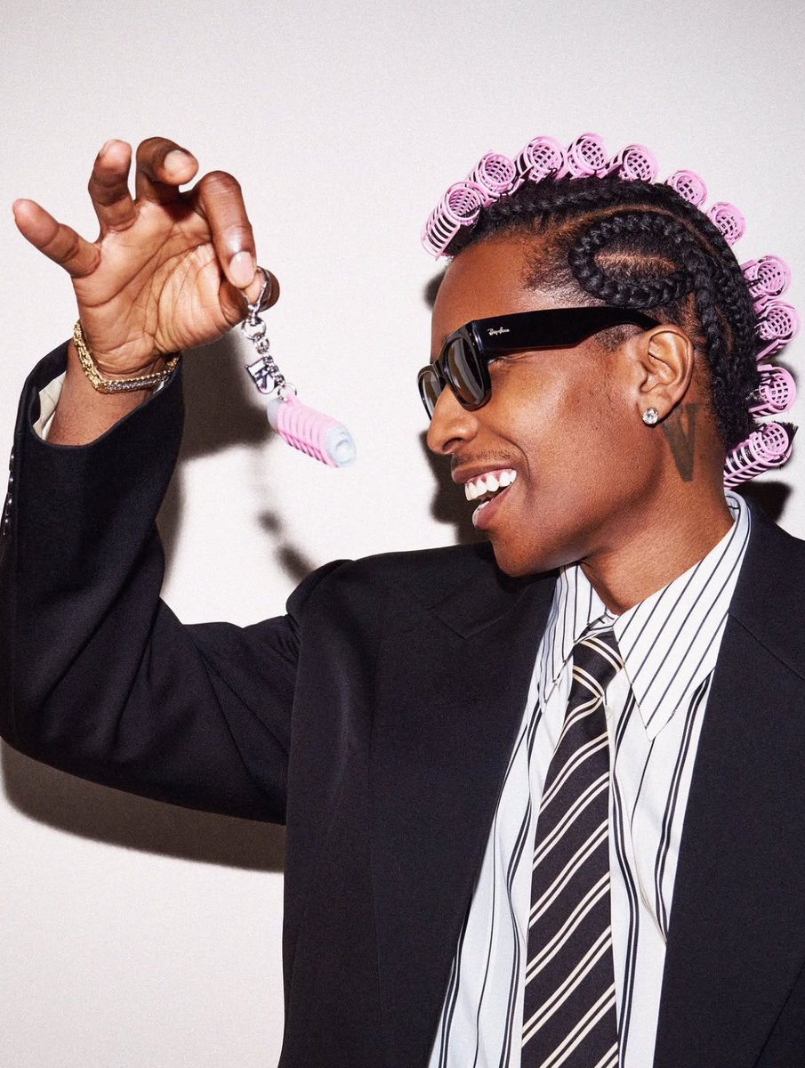 FentyHeadlines's tweet photo. A$AP Rocky promoting Rihanna’s new Fenty Skin Lux Balm Lip Balm in scent “Coconut” 🥥 

Now also available at https://t.co/46t9HqYlX9 https://t.co/rx1OvqU3bU