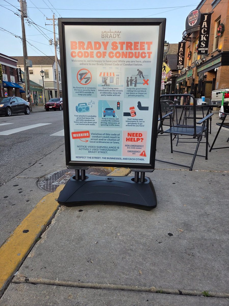 Wonder4Woman70's tweet photo. If they think signs will change bad behavior, they are delusional!!

https://t.co/mDbsrM46Y9 https://t.co/yW50RtFXOO