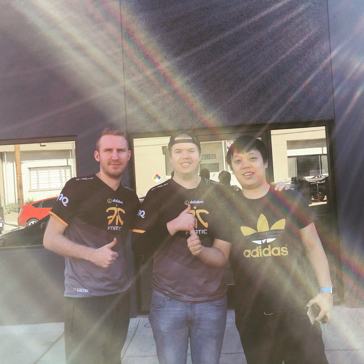 tg_tkhenry's tweet photo. @EYEBALLERS @JW1 Been a veteran fan for @JW1 and @Krimz for so long. So excited to see you play together on LAN in China. Best luck. (the photo was taken back in 2016) https://t.co/mbYSFLIEl6