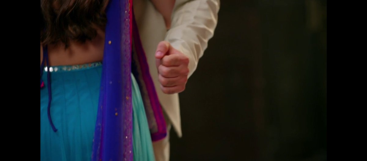 niranpeteblis's tweet photo. the way he wanted to hold her so bad😭😭😭

 #rimjhim https://t.co/7OlZiTHWjZ