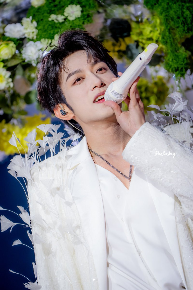 bluebosley's tweet photo. นี่เราอยุ่บนสวรรค์ใช่มั้ย

PEIEN SWEET MELODY OF LOVE 

#SeekyAbundantLoveHK 
#LiPeiEn #SeekyLi #李沛恩 https://t.co/t9oVRgWza6