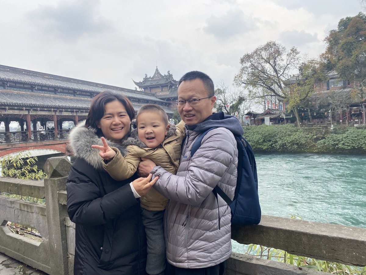 AnnaLiu1010's tweet photo. 北海一看 二看 环境情况，伙食情况，居住条件说明！

请北海市看守所听取意见，不能在有限的空间里羁押超过限额的人员，导致翻身都能影响旁边人员，甚至守夜时间结束没有空间躺卧！

严正抗议减少单舱关押人员数量！严正抗议提高饮食标准！严正抗议更频繁杀虫，不能让各类爬虫随意攀爬室内空间！

北海市看守所领导们，我们会持续关注各项指标 直到达到标准！

#释放金明日牧师！
#释放锡安教案9位牧者同工！