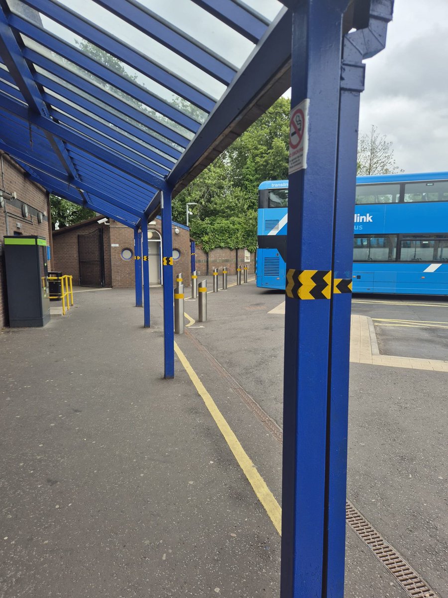 castleDD's tweet photo. Delighted to see new reflective strips installed throughout Omagh Bus Depot.

I've been working with Translink and @ImtacNI on this.

A simple change that will make travel safer and more inclusive for visually impaired passengers.

Thanks to @Translink_NI and @fermanaghomagh. https://t.co/XX0MJKQFY4