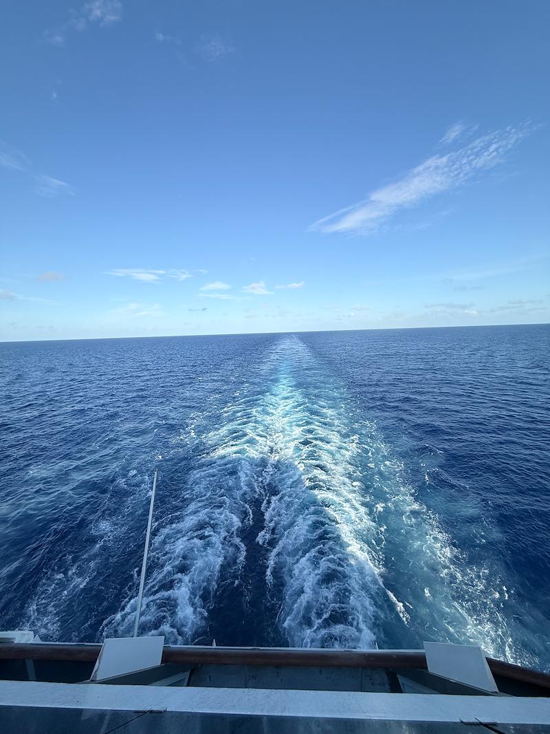 JBToF's tweet photo. I’m a finalist in Margaritaville At Sea Islander’s Story Contest. Help me rally votes: https://t.co/qNPTZcPgZk https://t.co/Ta5UEmkmVV