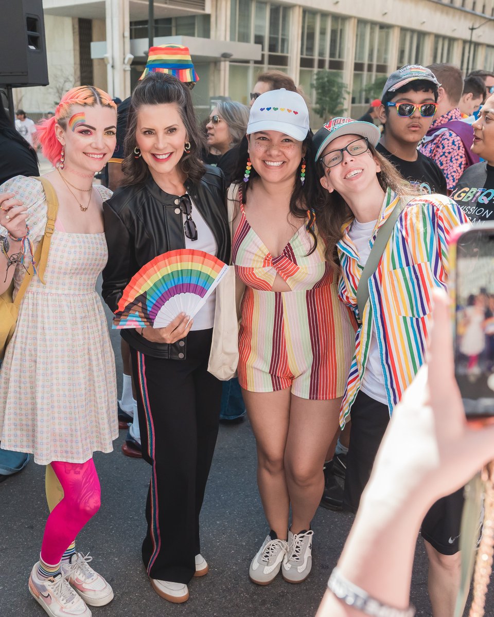 gretchenwhitmer's tweet photo. Thank you to everyone who celebrated love and helped build a more inclusive future this Pride Month. 🏳️‍🌈

Let’s continue making Michigan a place where everyone can be themselves every day of the year. https://t.co/VkOjaeGtB5