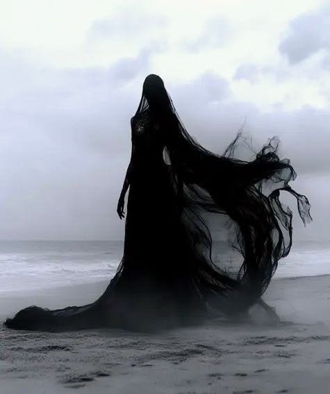 noxumbras's tweet photo. The dark feminine is worthy of worship. https://t.co/UUfErknl0J