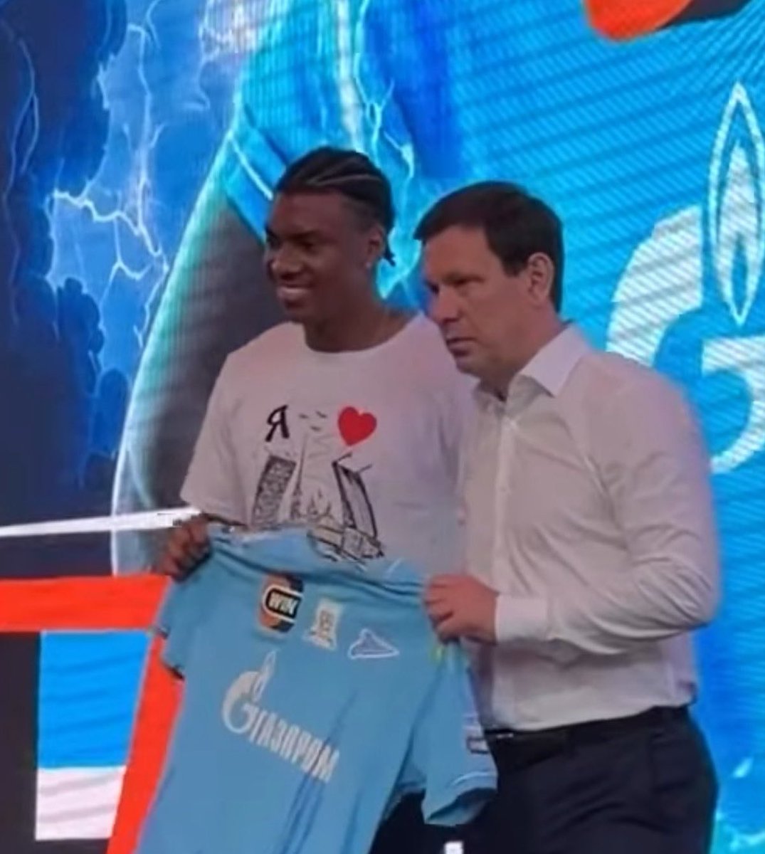 TransferWeb1's tweet photo. 🚨Felipe Augusto, resmen Zenit’de! https://t.co/IyEo8Kh8pF