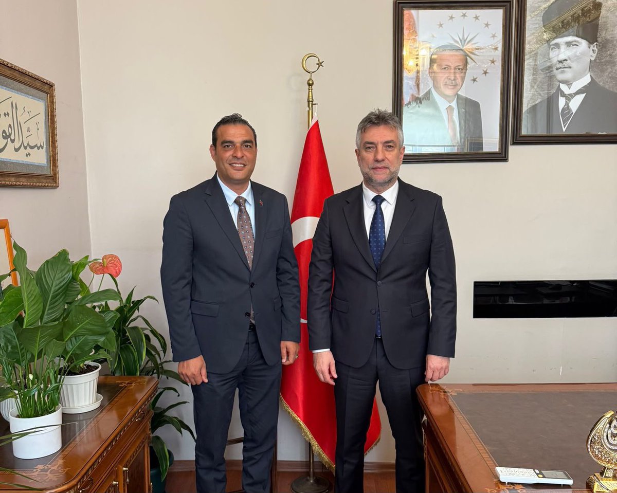 ilhanocaklisile's tweet photo. Yeni haftanın ilk iş gününde mesaimize birbirinden kıymetli ziyaretçilerimizle birlikte devam ediyoruz.

📌 22. Dönem Milletvekilimiz Sn. Cengiz Kaptanoğlu ile Sağlık Turizmini Markalaştırma Başkanı Bülent Ergan’a,

📌 Dünya Yaşlanma Konseyi Başkanı, Sağlık ve Çalışma Bakanlığı geçmiş dönem Bakan Müşaviri Dr. Kemal Aydın’a,

📌 Tügva Genel Merkez Eğitim ve Kariyer Teşkilat Başkanı Cengizhan Işık’a,

📌 Çorumlu Sanayici İşadamları Derneği Başkanı Mehmet Yıldırım’a,

📌 Ümraniye Bosna Sancak Derneği Başkanı Metin Sancak’a,

📌 Hayata geçirdiği çocuk dostu projelerle sivil toplum çalışmalarında etkin çalışmalar yürüten Alpay Savaş’a,

📌Şile’den değerli dostlarımız Sabahattin Tosun, Doğan Tosun ve Umut Tosun’a, 

📌 İstanbul’dan değerli dostum Mahmut Şanlıer’e nazik ziyaretleri ve güzel dilekleri için teşekkür ediyorum.