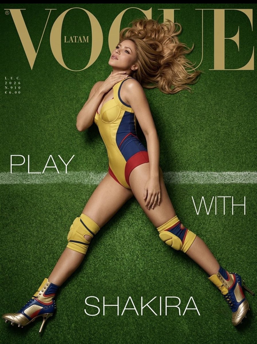 MusicOfficial26's tweet photo. “Los charts duran una semana. La cultura dura generaciones.”
Shakira entendió algo que muchos jamás entenderán: el #1 se celebra… pero quedarse en la memoria es lo que crea leyendas. 🐺🔥  #Shakira https://t.co/heQseMtAe0