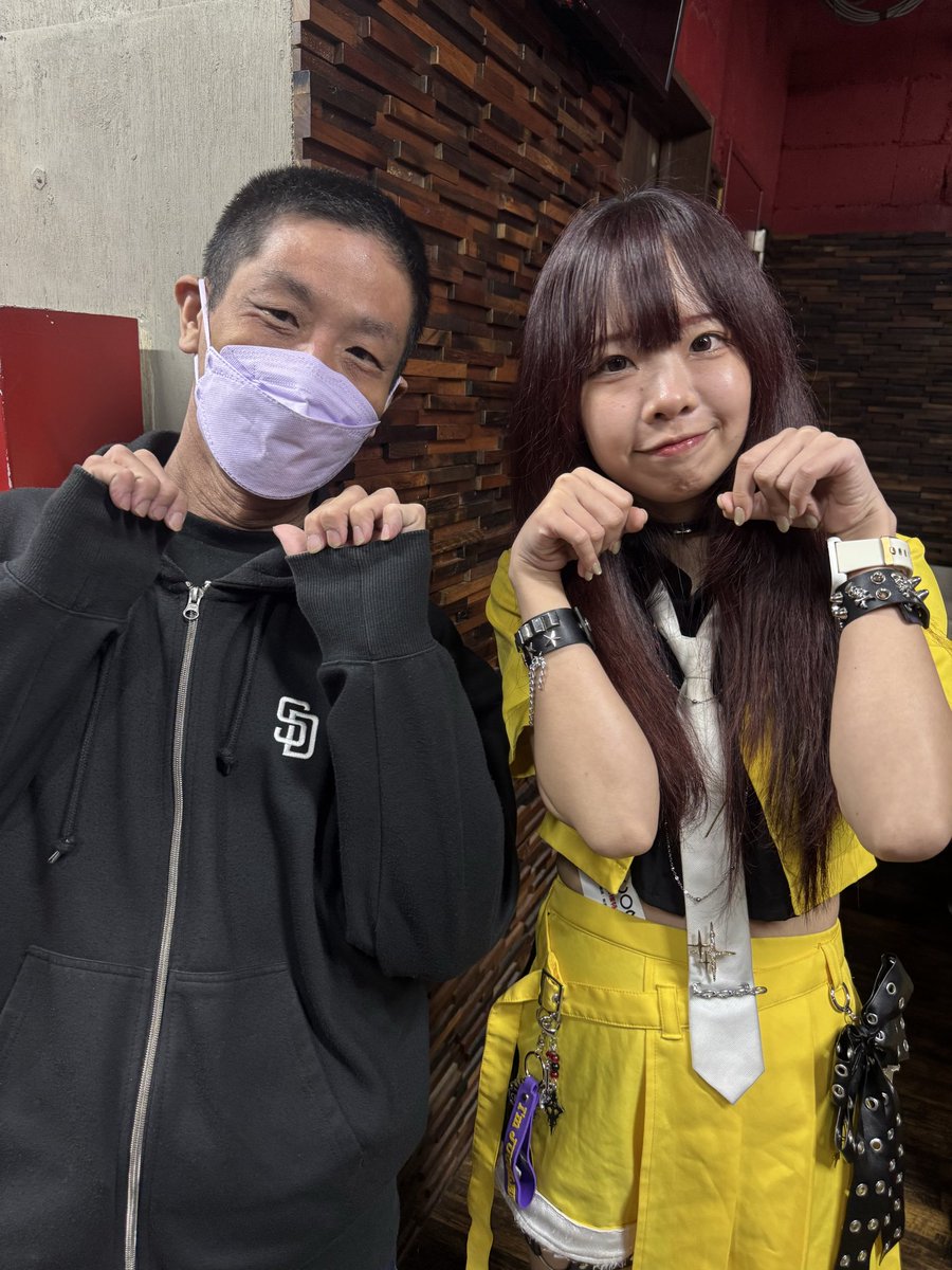 9Mibv's tweet photo. #QUON_IDOL
新宿HEISTにて写メ撮っていたました。
今日は楽しかったです。 https://t.co/OZ2NgXvZKS