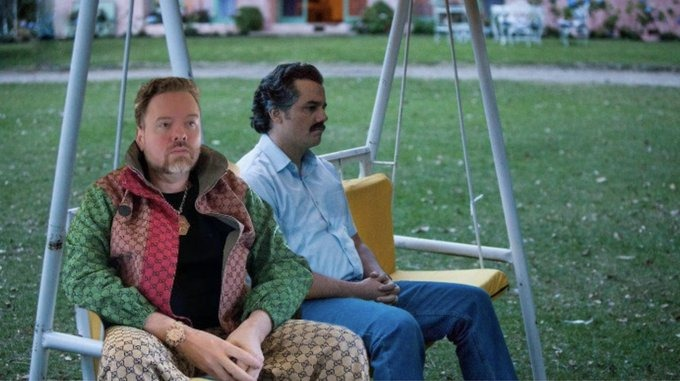 _pulseheartwin_'s tweet photo. Waiting for our season be like: https://t.co/SkRX9PD5dG