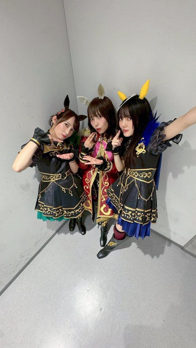 chinami_hsmt's tweet photo. お写真撮れた方と📷🤍④

『トレセンラーメン列伝』でご一緒した🍜✨

ナリタトップロード役　中村カンナちゃん
カルストンライトオ役　望月ゆみこちゃん

#ウマ娘 #ウマ娘7th東京D2 https://t.co/ndOXNe3wg7