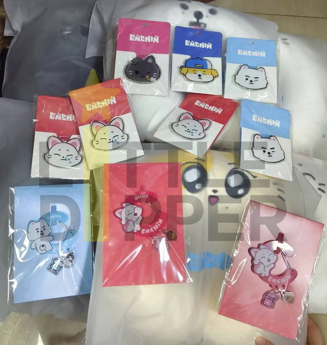 LDPH_Updates's tweet photo. #LittleDipperPHUpdates
#ENHYPEN ENCHIN CHINA EXCLUSIVE
Orders via request DM. Since there is a limit per item.
✔️Secured some items except additional orders (2 Neck Pillow). Passport holder is sold out. https://t.co/5aKBbsMpbs