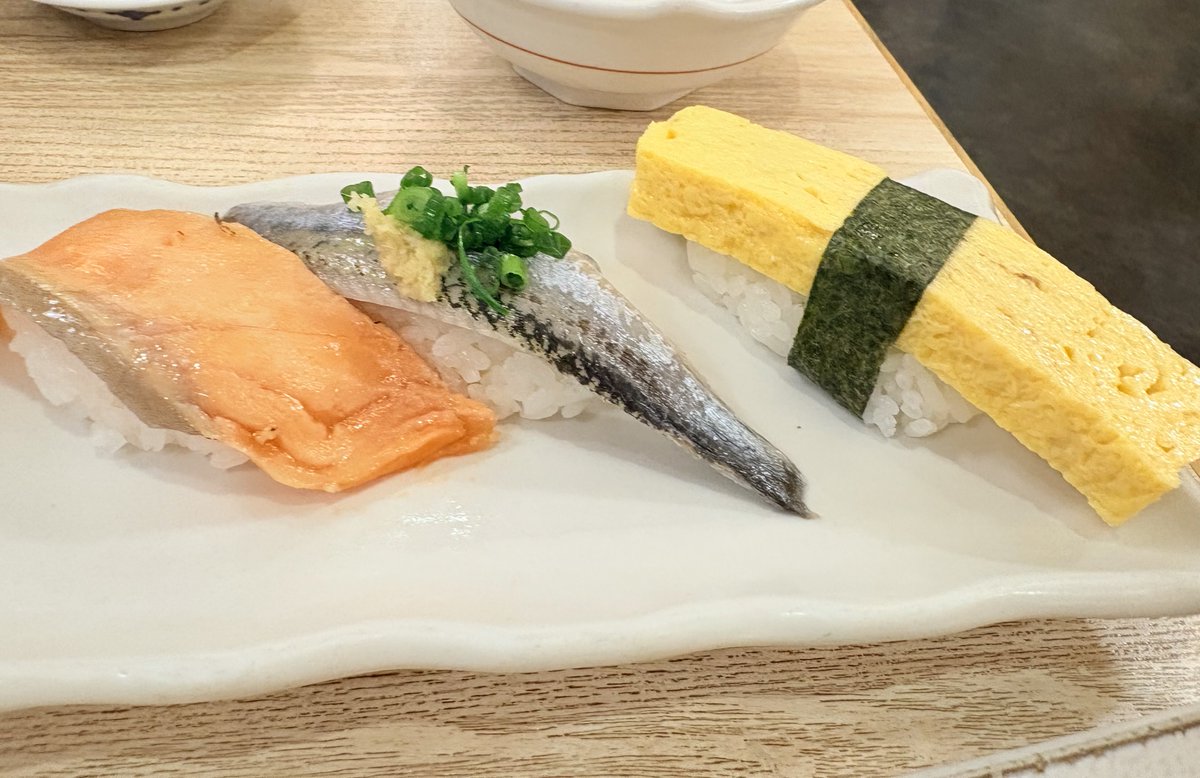 Ikim0n0_25nek0's tweet photo. #エビフライの日
美味しいから
食べ過ぎ飲みすぎました
その② https://t.co/M2nT9lEylv
