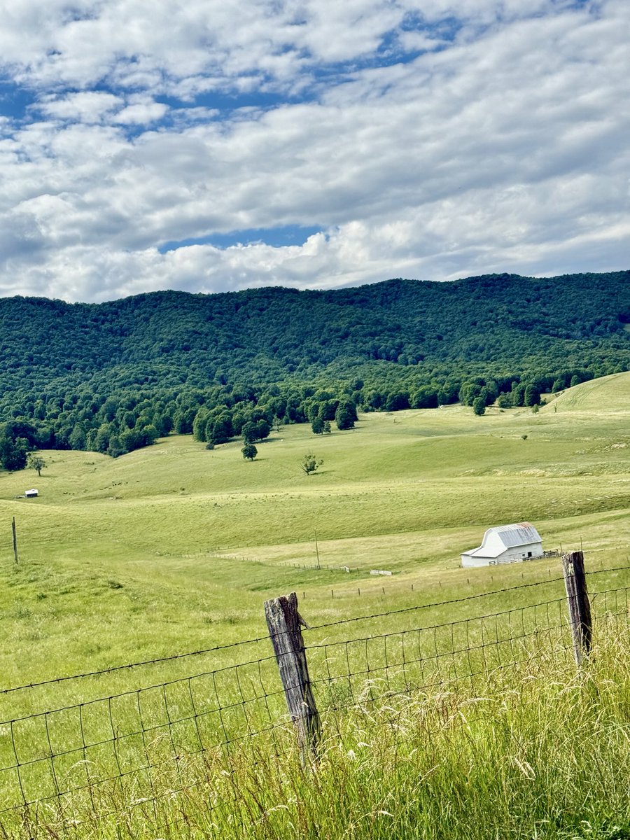 GetOnTap's tweet photo. Good morning Appalachia https://t.co/pTOGn9OuX5