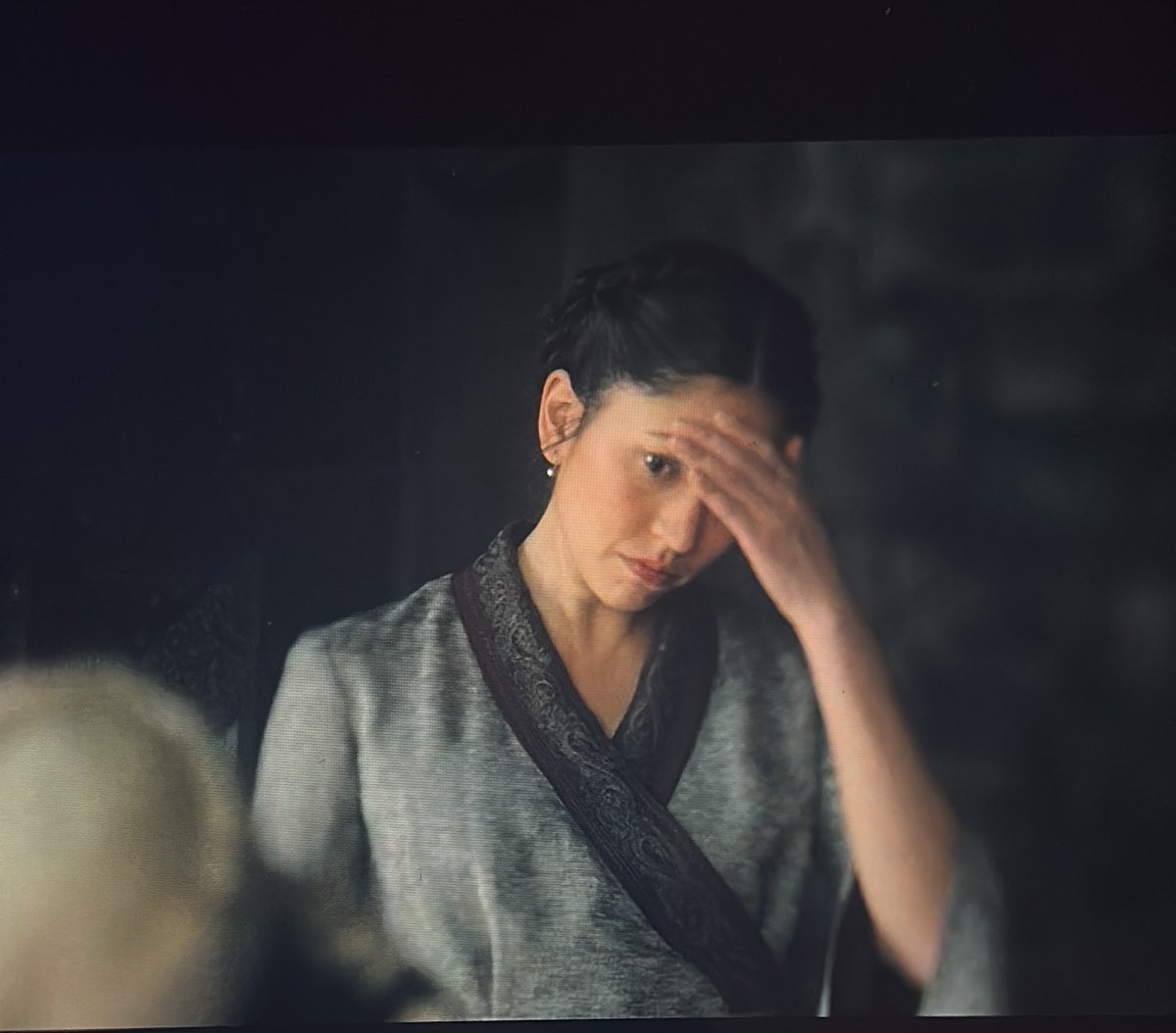 jagduran's tweet photo. Yo al ver qué todo lo importante de House of the Dragon sucede por error, accidente, malinterpretaciones y malentendidos... https://t.co/Q6lyfkDsS8