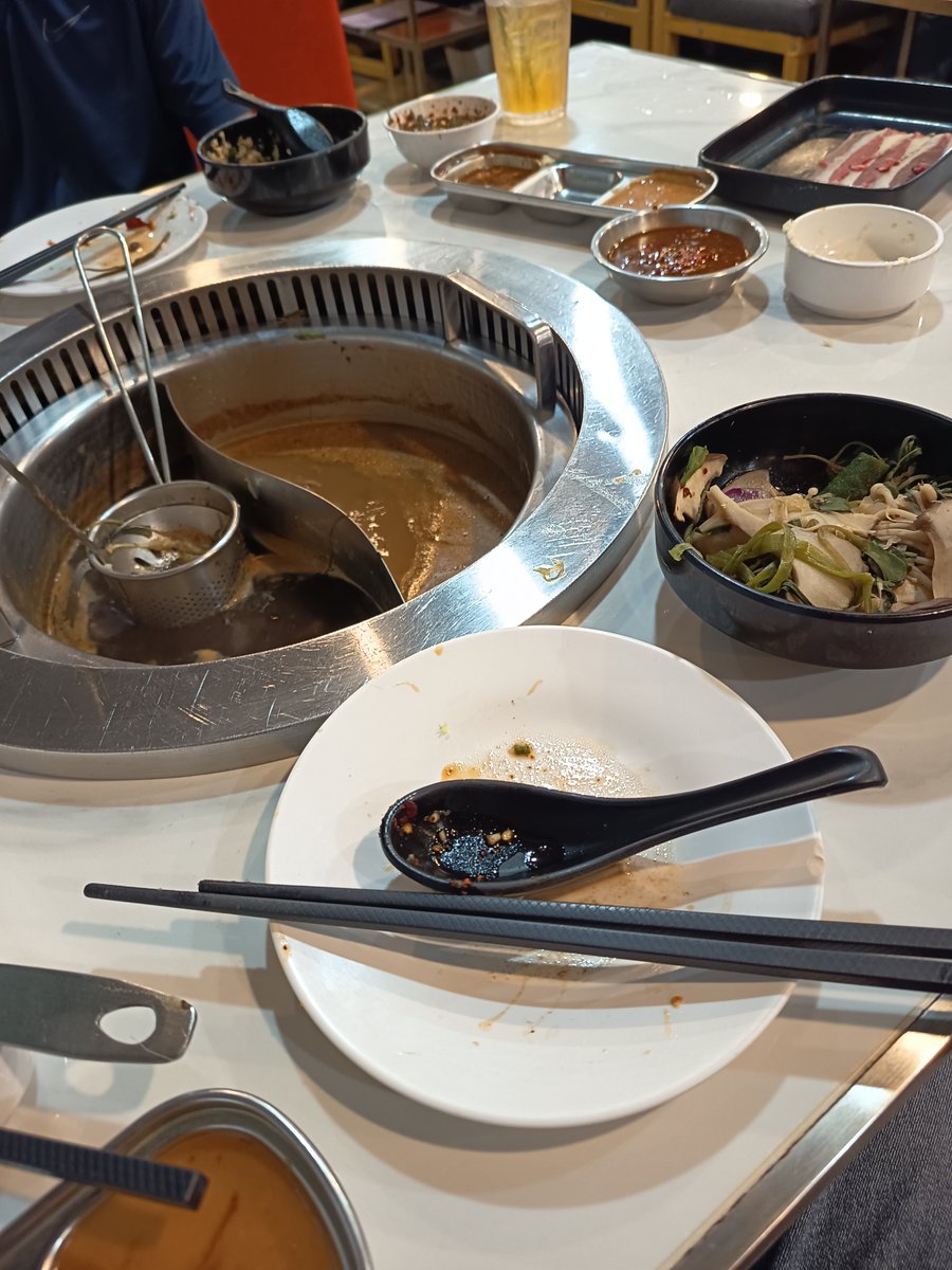 basmaxx_'s tweet photo. ไม่อร่อยแถมรอนาน 0.9/10 https://t.co/ki8Tez7sPI