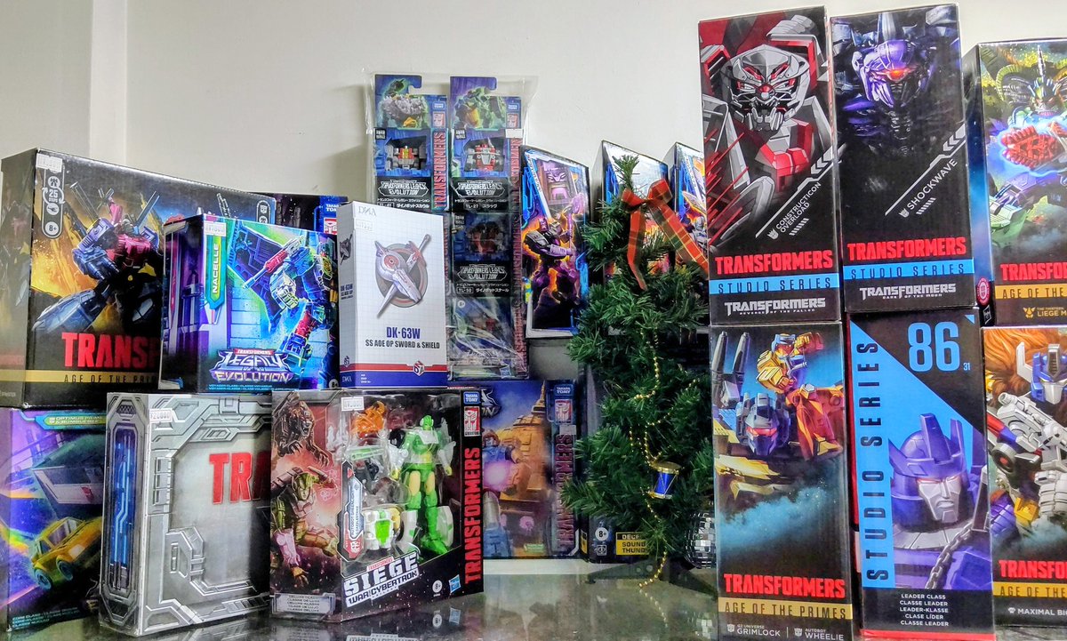 User334555735's tweet photo. #Transformers
#siege
#shatteredglass
#legacy
#studioseries
#RiseOfTheBeasts
#buzzworthy
#generationselect
#diaclone
#TransformersOne
#ageoftheprimes

お店開けさせて頂いておりま���🙏��

新入荷・再入荷させて頂いております🙏😌

次↓より商品を記載致します https://t.co/vf7roHFglP