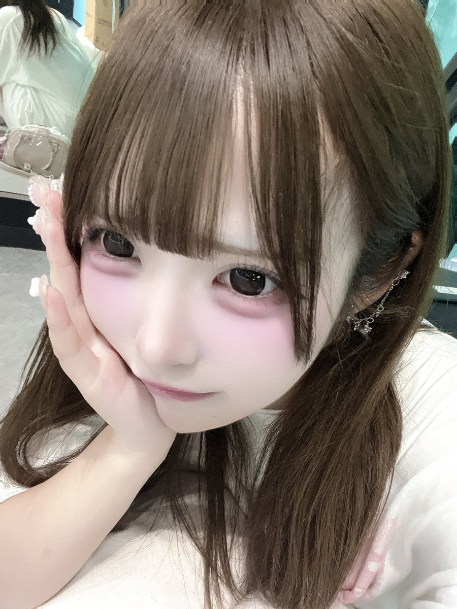 w_saho_'s tweet photo. なんだかちょっと照れちゃうの♥ https://t.co/mYyNt6WNH2