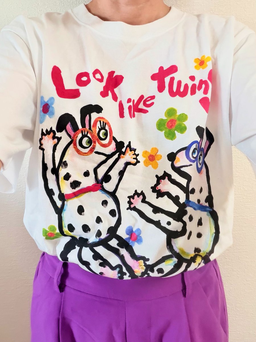 chiakikohara's tweet photo. Tシャツ着てみたよ💚
紫のパンツにもよくあいます💜

A[R]TTIC Tシャツ展
↓記事はこちらから↓
https://t.co/l0joEuHwP7

#bsidelabel #アーティック https://t.co/iDjG21Mw24