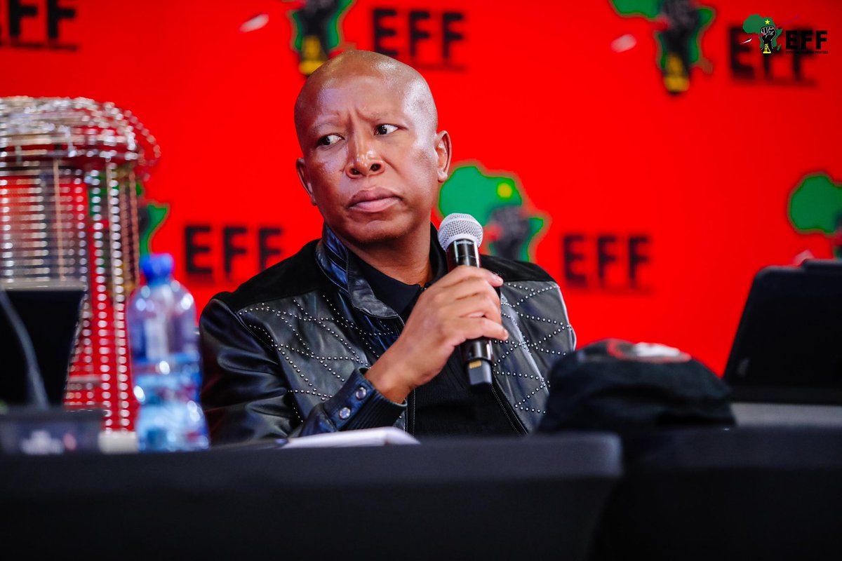 EFFSouthAfrica's tweet photo. ♦️In Pictures♦️

The EFF President and Commander in Chief @Julius_S_Malema giving inputs at the CETF meeting that is currently underway. 

Register To Vote EFF In The 2026 Local Government Elections To Be Held On The 4th of November 2026

Link: https://t.co/ydvMdsh0Mb https://t.co/BwyNHYH0CE