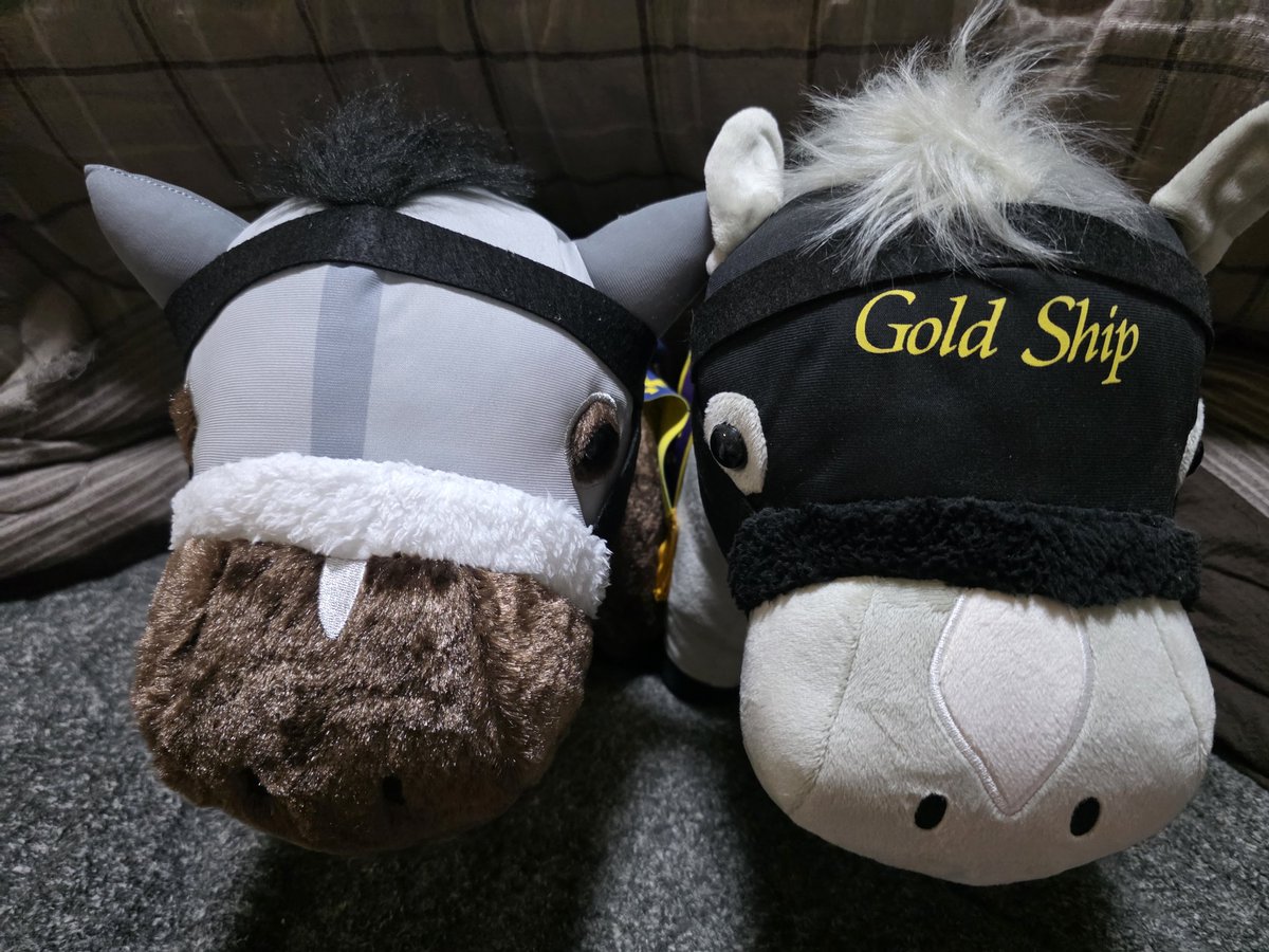kazutos3's tweet photo. シロイアレノムスコ無事確保できたのでヤーツと再会させた https://t.co/lfLXHDx2ev