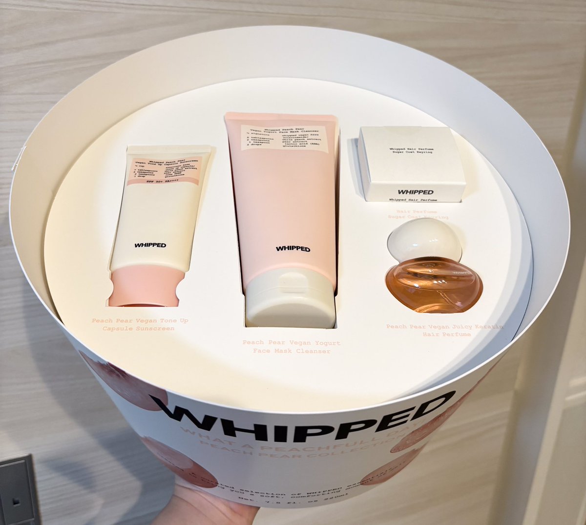 beauty_nene_'s tweet photo. WHIPPEDのポップアップがﾁｮｰｰｰかわいかった🍑🤍店内商品10%で買えるし、ポップアップ限定商品もあったよ🤍購入者プレゼントもあったからみんな行ってみて〜！

🗓 〜7月1日（水） 
⏰11：00～21：00
📍 渋谷PARCO 4F

 #WHIPPED_PR https://t.co/r7qSBrNpkv