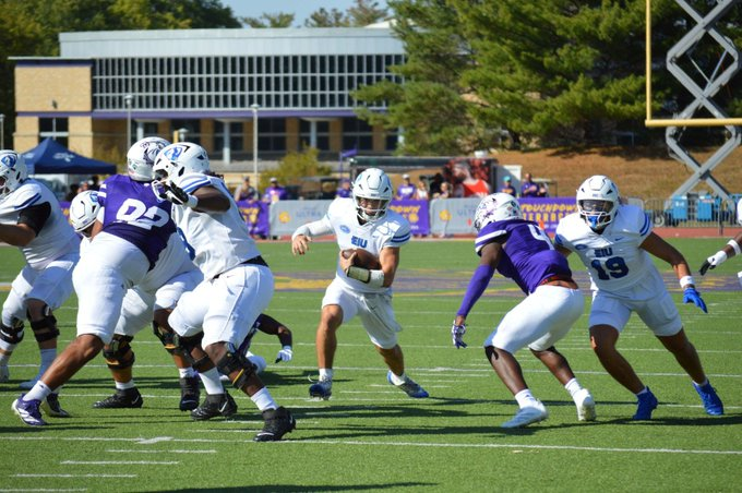 PSPigskin's tweet photo. Illinois FCS vs. Illinois FCS

🏈WIU hosts ISU, Sept. 5,  6 p.m.
🏈ISU hosts EIU, Sept. 19, 2 p.m.
🏈SIU hosts ISU*, Oct. 17, TBA
🏈EIU hosts WIU*, Nov. 7, 2 p.m.
     * denotes conference game https://t.co/TC5fOU06j2