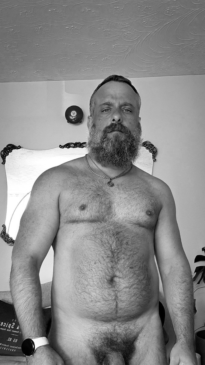 wowleatherdaddy's tweet photo. A just woke up daddy #mcm https://t.co/VkgTxcuIqN