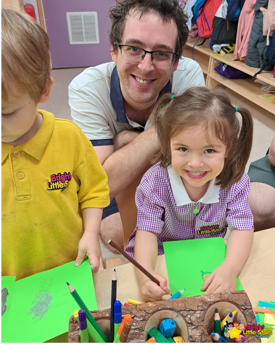BLSNurseries's tweet photo. Father's Day at BLS #Stratford, where we got creative with the dads!

#BrightLittleStarsNursery #NurturingBrightFutures #InspiredLearning https://t.co/2g4qr8q04J