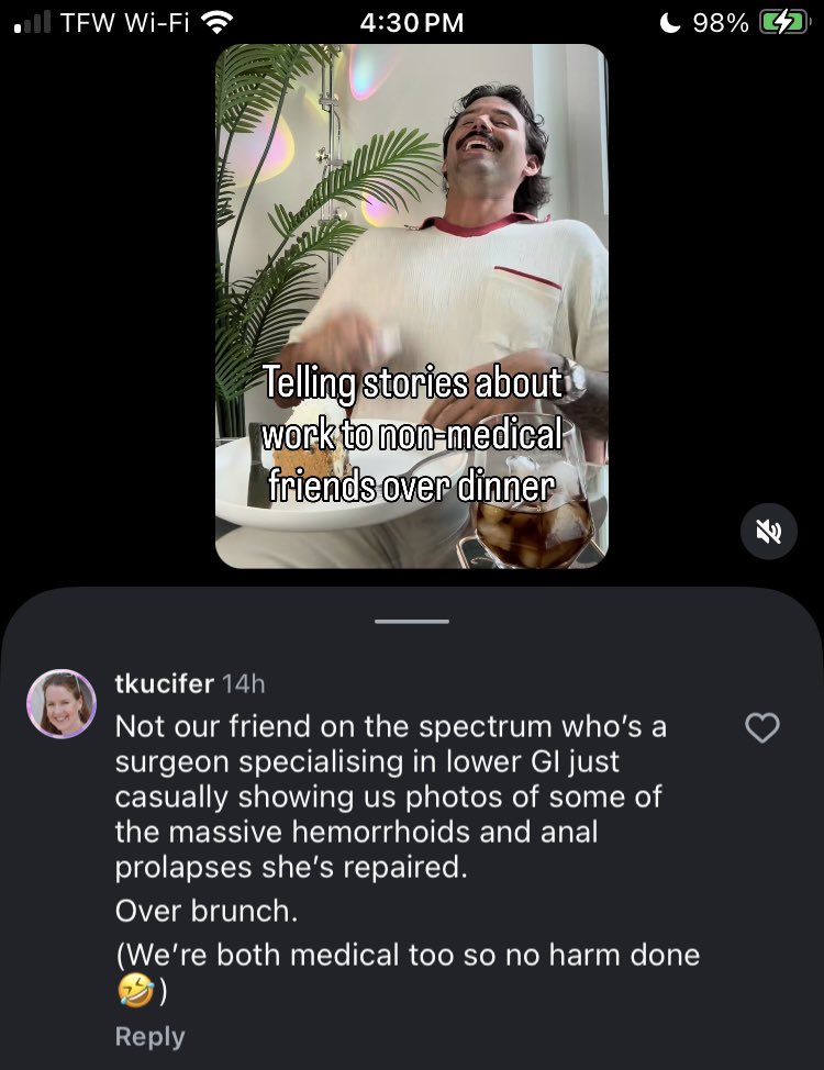 JessGibson1999's tweet photo. Social media influencing is ruining healthcare. Because thinking that sharing private images of patients and their bodies for entertainment over brunch is okay or funny is very disturbing. And the resident doctor agreed with this behavior. https://t.co/FLrJT6Wykq