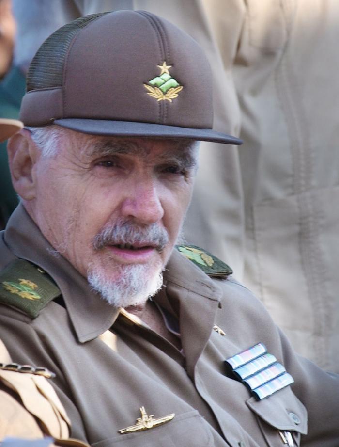 BaracoaT's tweet photo. #GirónEsHoy 
#ConElPieEnElEstribo
#CubaEstáFirme 
@Baracoae@educa_gtmo. @Villafruel900 @Yoeaberob1 @DtoraGEduBcoa.
#CubaMined

Falleció el histórico Comandante de la Revolución Ramiro Valdés Menéndez. https://t.co/sE8LuQagxH