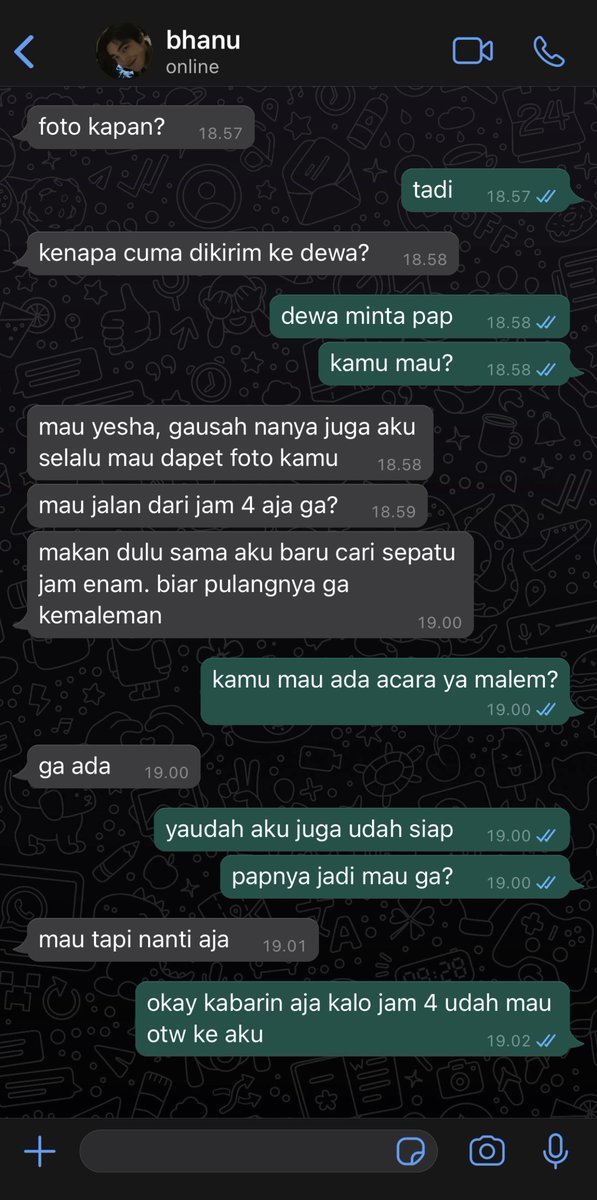 syadeeran's tweet photo. awalnya keonhyeonhoon pacaran bertiga anteng aja sampe ada yang berubah https://t.co/AImeQeHXSG