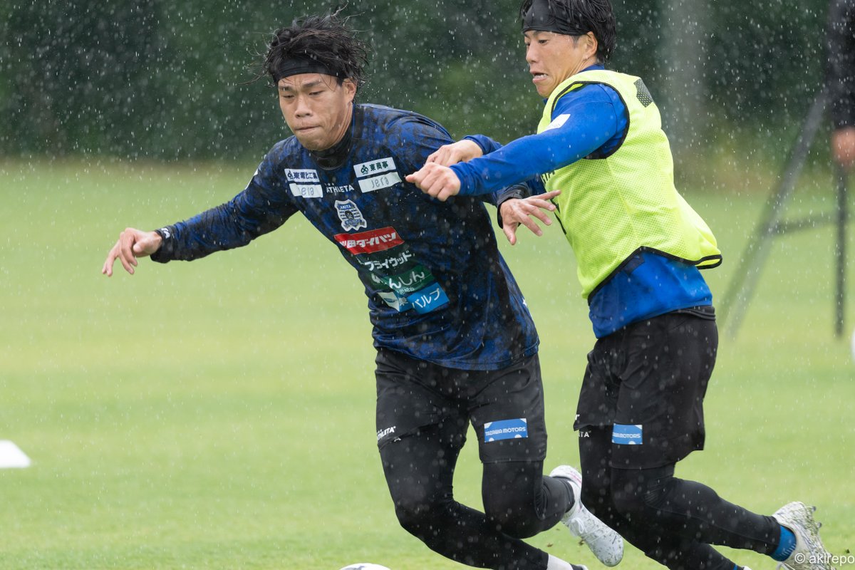 akirepo_targma's tweet photo. フォトレポート【J2】26-27シーズンに向けたチーム立ち上げの練習 43枚（6月22日）−新加入選手が合流しトップ6を目指す日々が始まった - 秋田サッカーレポート https://t.co/S3qe7eFKVt 
#ブラウブリッツ秋田 #秋レポ https://t.co/2CQXgOENQF