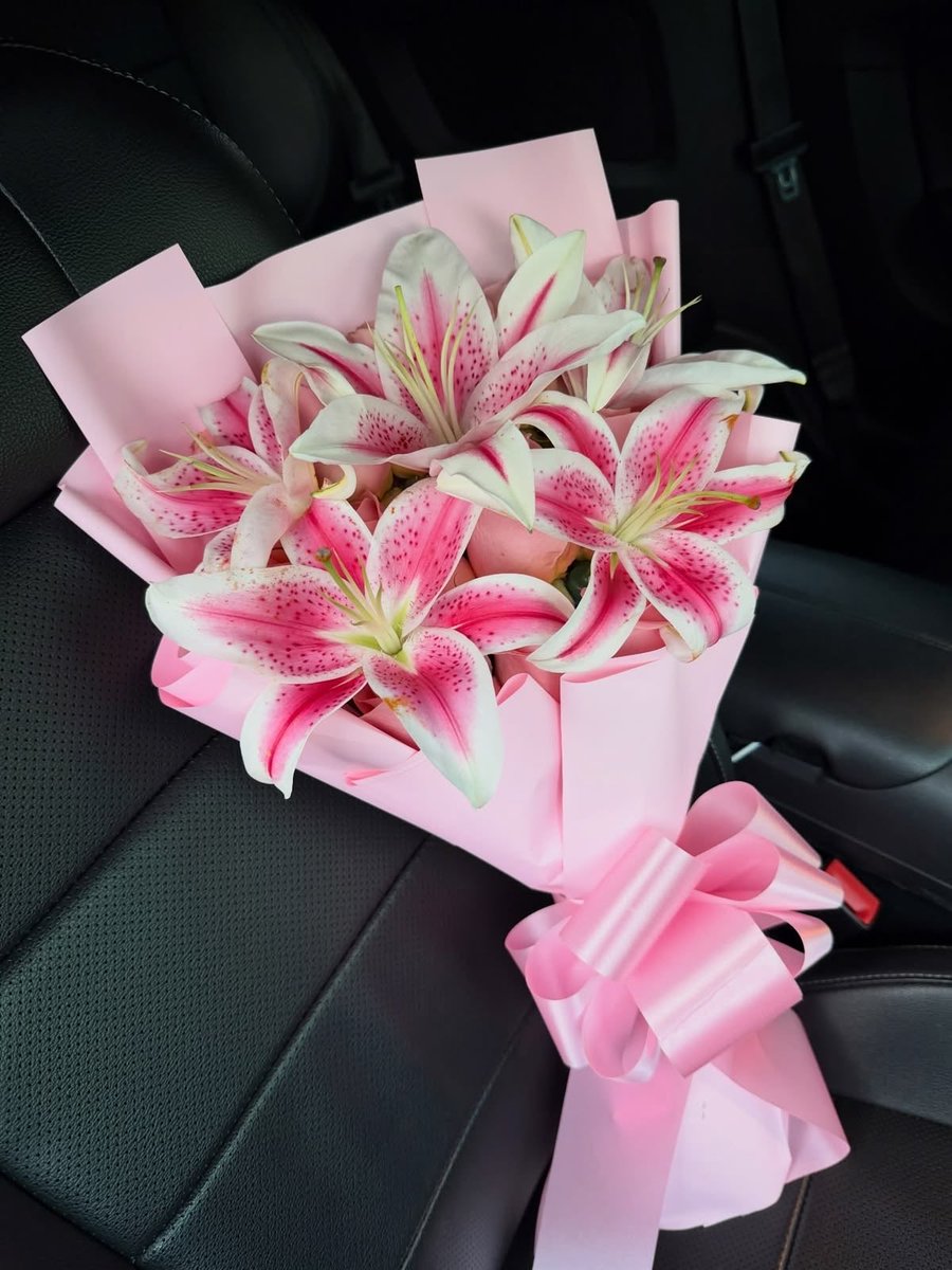 laviecsolooo's tweet photo. les plus belles fleurs au monde https://t.co/T8Ec0WJjTW