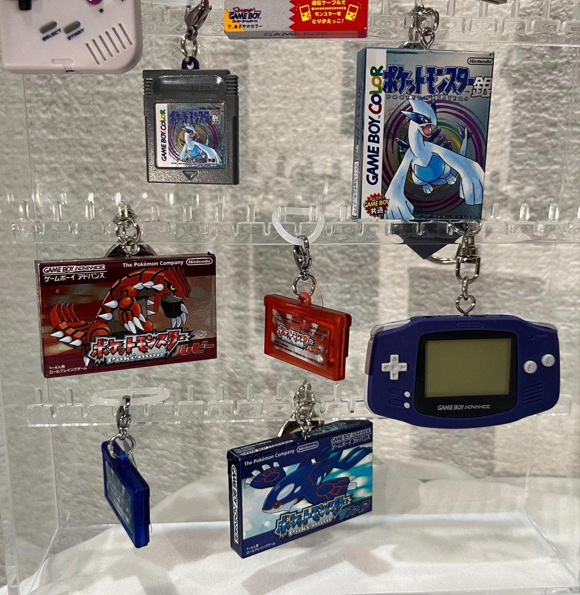 AsuX9s's tweet photo. ポケセンのパッケージキーホルダーホント良い…

コンプしなかったから再販期待

 #ポケモン
 #ポケモンセンターオンライン
 #pokemon https://t.co/Wsp4n3vbR6