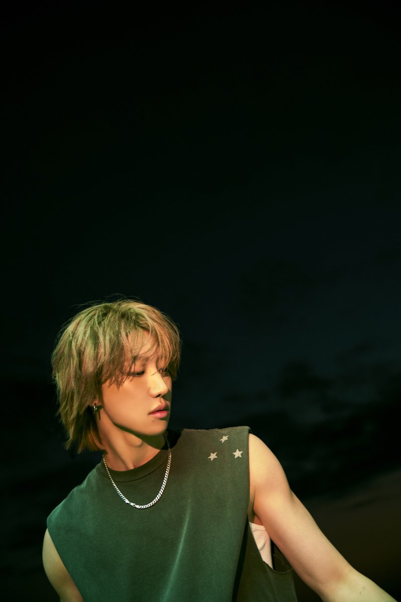 pledis_17's tweet photo. 𝗥𝗘𝗩

1st Mini Album #V8
2026.06.29 6PM (KST) / 5AM (ET)

#THE8 #디에잇
#VERNON #버논

next gear... 06.27 https://t.co/XtKqJnmog2
