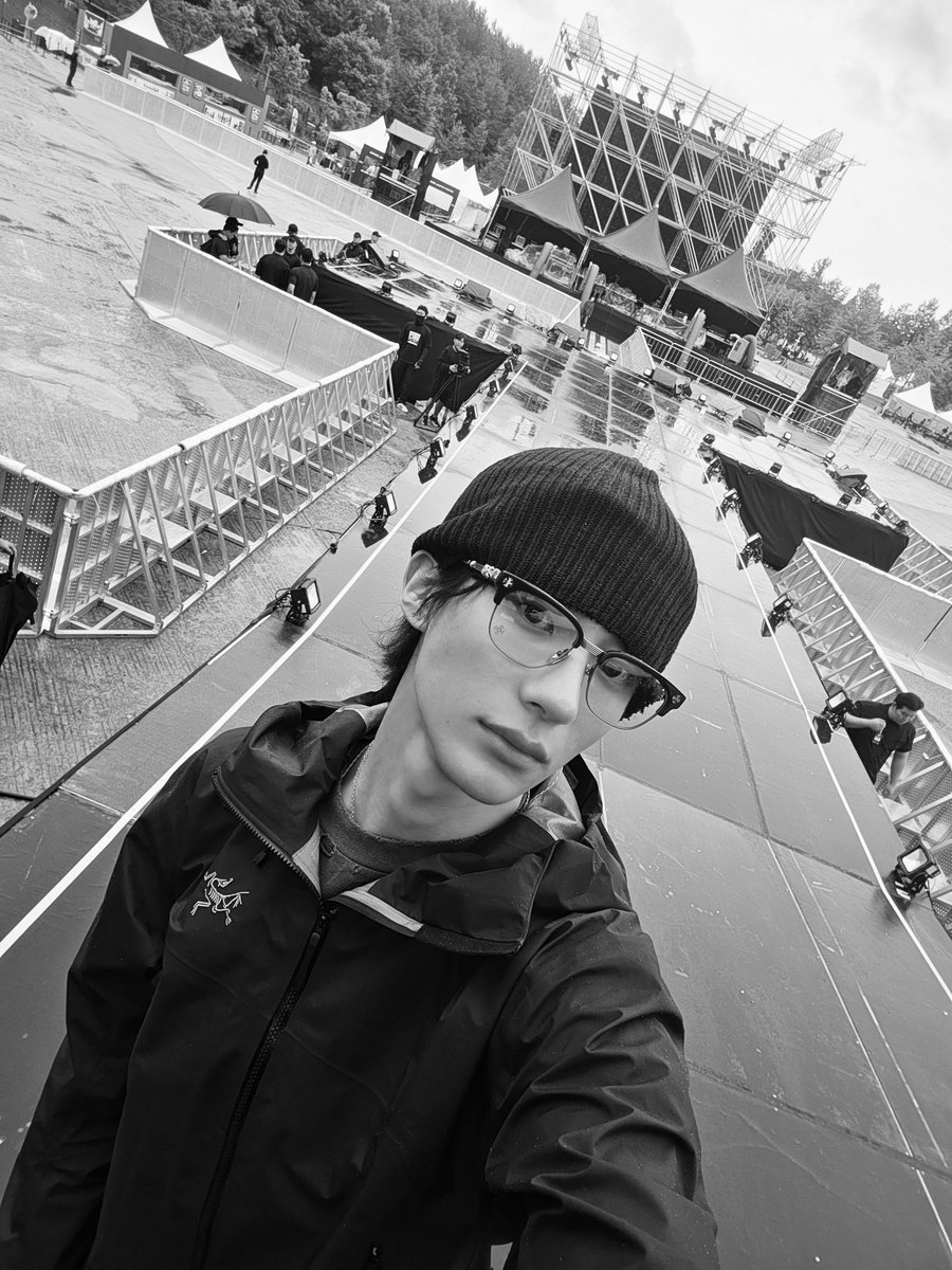 bokbakchan's tweet photo. ช็อตนี้กุน็อค กุตาย กูปรินิพพาน กุสิ้นพระชนม์ กุถึงแก่กรรม กุถึงอนิจกรรม กุถึงชีพิตักษัย กุสิ้นลม กุสิ้นบุญ กุละสังขาร กุจากไปอย่างสงบ กุพันทุกข์ กูไปสุสุคติ กุหลับสบายแล้ว กุสิ้นใจ กุดับแล้ว กุลาโลกแล้ว กุซึ่งไปก่อนแล้ว กุไปเกิดใหม่แล้ว กุเดี้ยง https://t.co/M3qYo99uNG