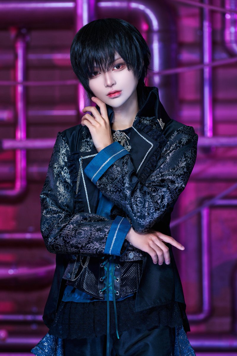 C_enigma_info's tweet photo. 🏰衣装ビジュアル公開🏰💎

霊園墓地【@C_enigma_bochi 】

Member color➤Red❤️

『雌豚どもには興味ない、お前だけが特別』

ゆや【@C_enigma_yuya 】

Member color➤Green💚

『貴方好みの僕で逢いに行くから』

RP+いいね=666で次のメンバー2名
コンセプトビジュアル公開 https://t.co/dlrcJQht9w