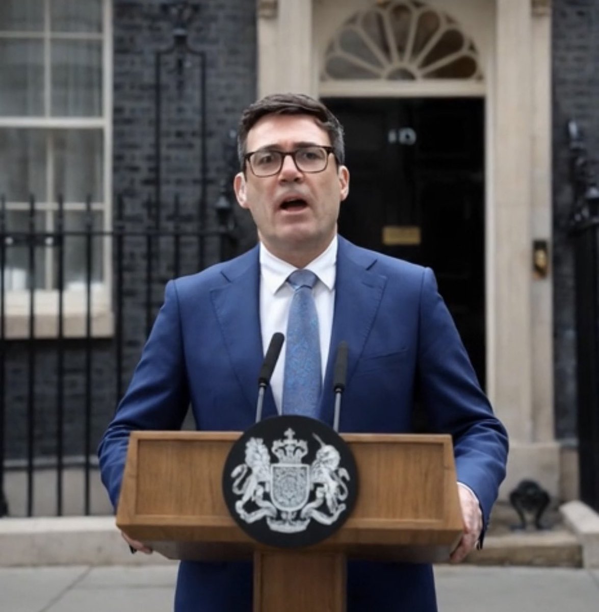 StevenJonMiller's tweet photo. So Burnham, what you gonna do?

Talk is EASY. If your balls are impressive, you’d call a General Election. https://t.co/Sd1Yk3Xcj0