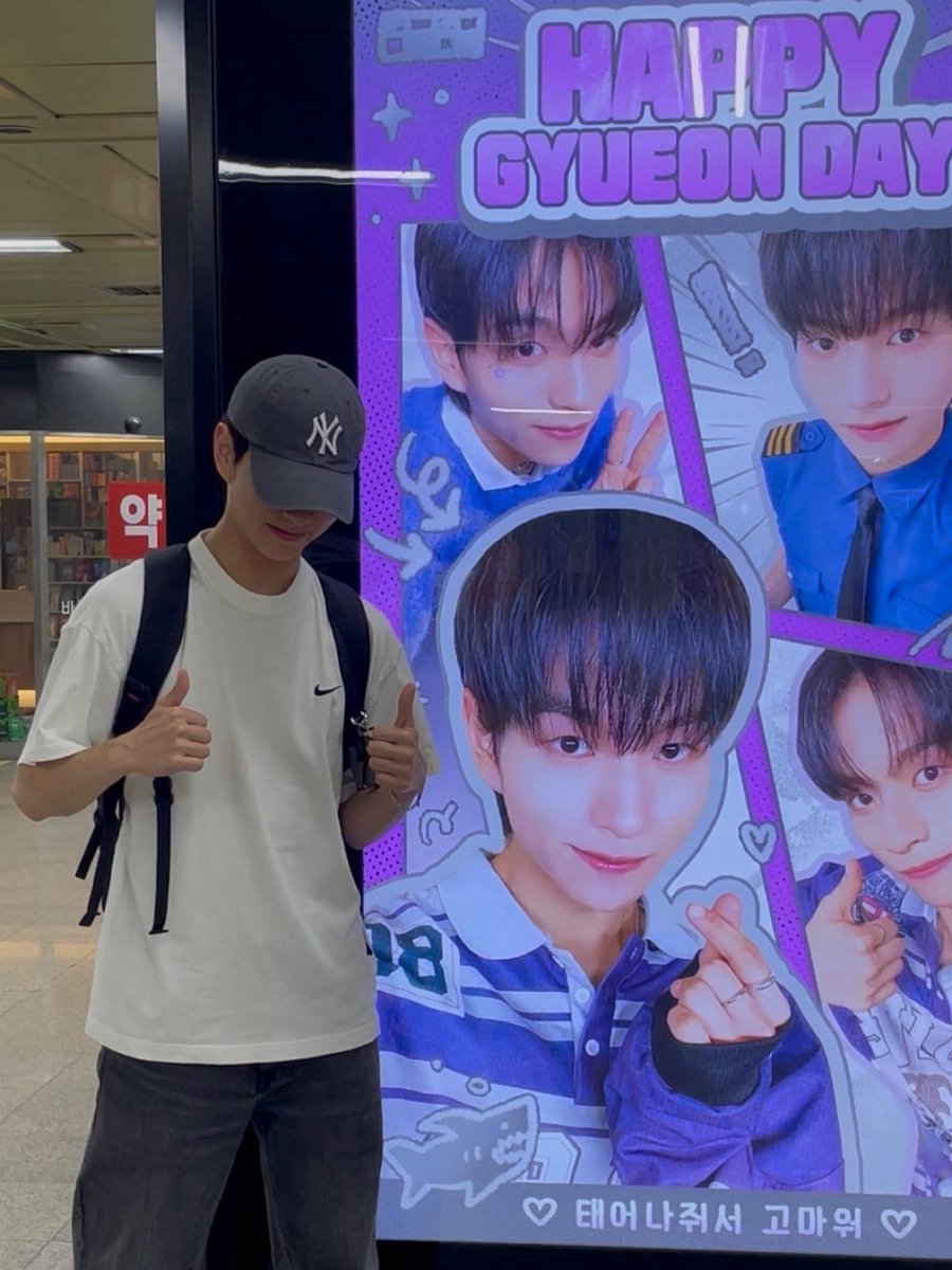 drop_1017's tweet photo. [🦈🎂] https://t.co/YEw04DvV9g