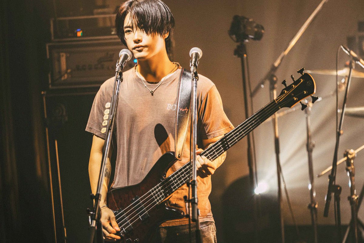 EVENING_MUSIC's tweet photo. Dragon Pony、日本初ワンマンライブで魅せた圧巻のパフォーマンス！

https://t.co/lEU2FJYMft

#DragonPony #日本 #ワンマンライブ