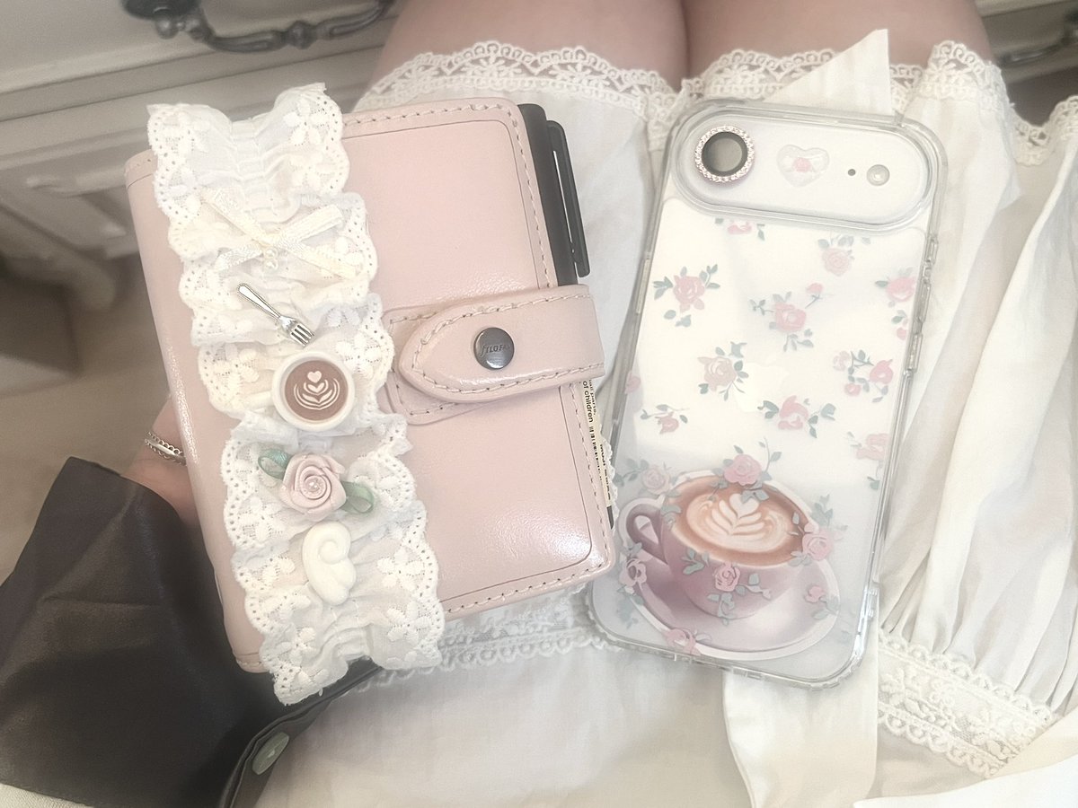 freemoon012's tweet photo. ☕️ https://t.co/guie4UbJIC