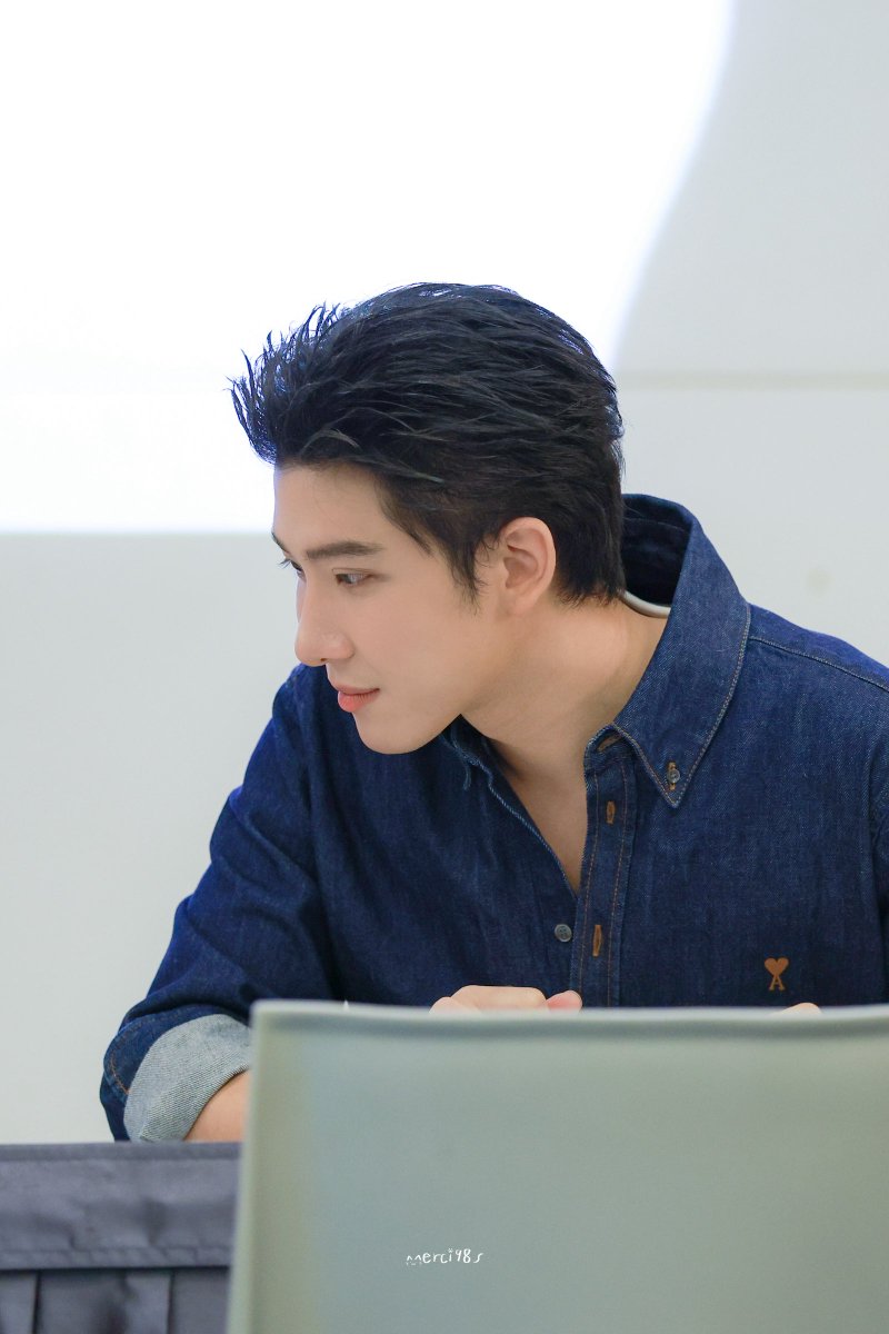 withmerci98s's tweet photo. 260622

⋆ ₊ ﾟ ☽ * ₊ ⋆ @myktnw ♡

FIRSTKHAOTUNG FS CLOSEFRIEND  

#FirstKhaotungFansign #CLOSEFRIENDxFirstKhaotung https://t.co/ybdM9e8jMs